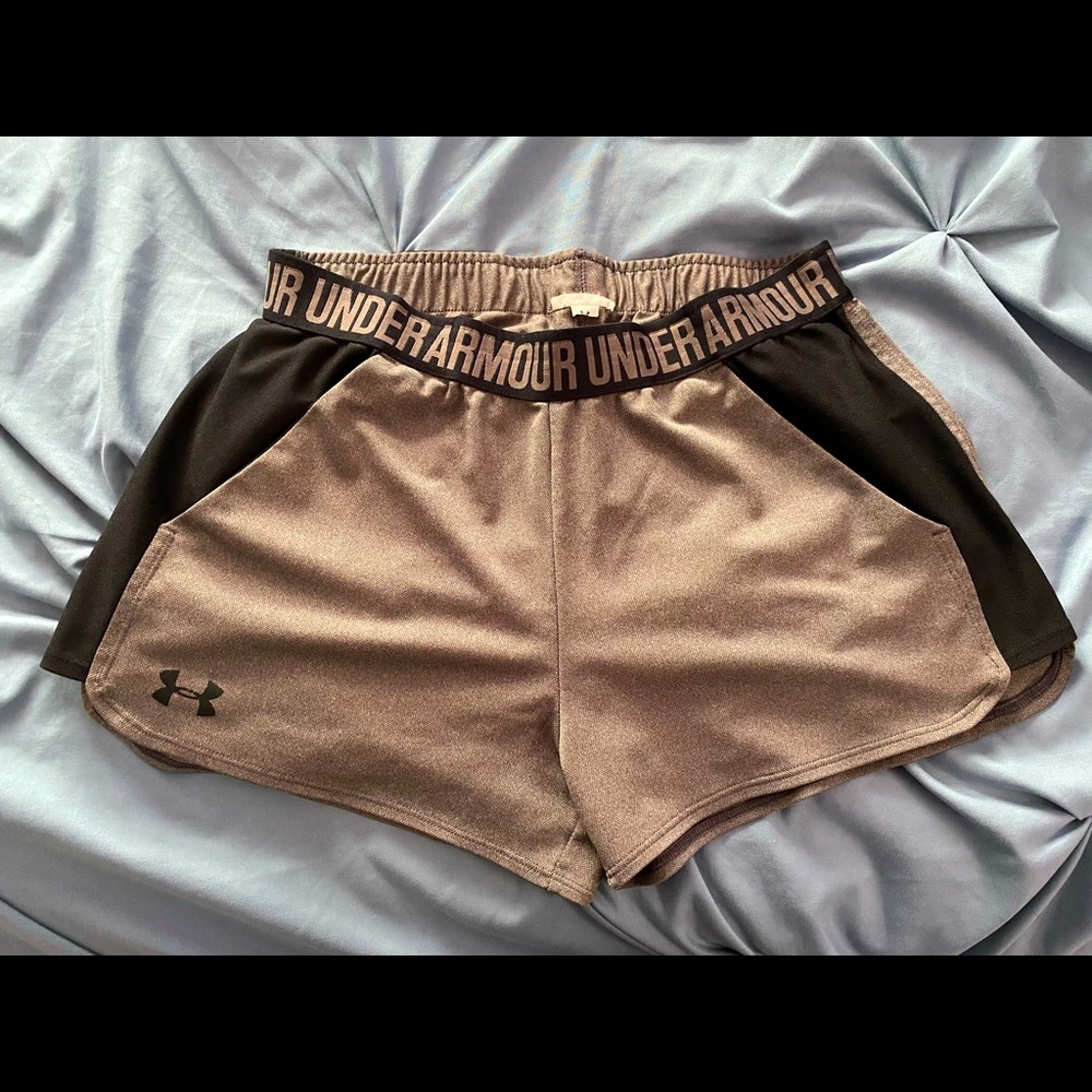 Women’s Under Armour Athletic Shorts, Size Medium